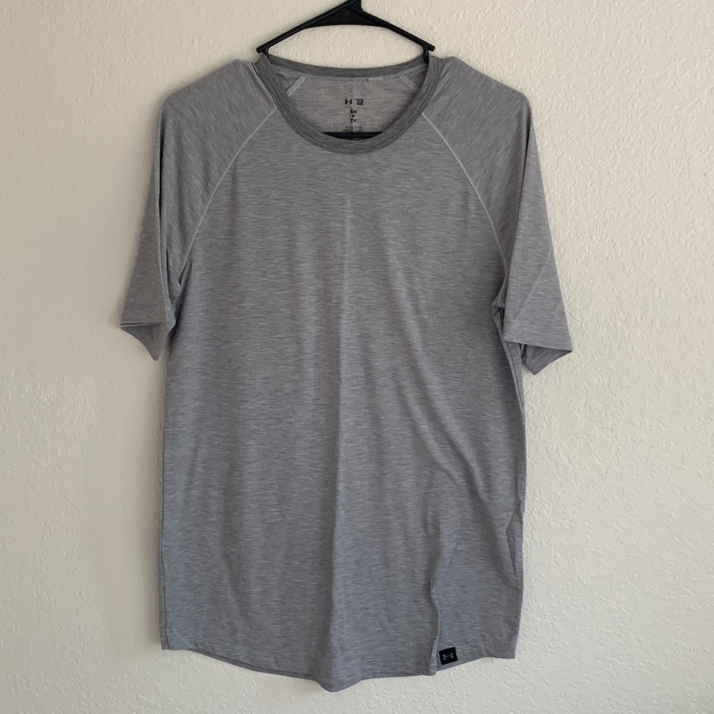 Under Armour athlete recovery sleep shirt
